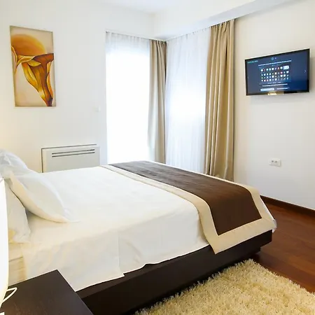 Luxury Residences Апарт-готель Спліт