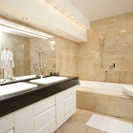 מלון דירות Luxury Residences ספליט